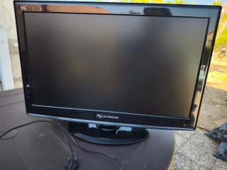 TV Schneider 24 Full HD