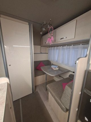 CARAVANA ACROSS -750 KG