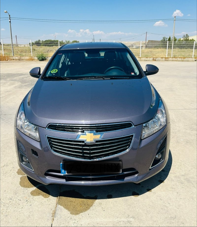 Chevrolet Cruze 2013 - foto 1