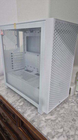 Corsair 3000D RGB Airflow Scatola PC
