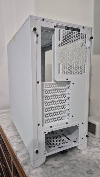 Corsair 3000D RGB Airflow Scatola PC