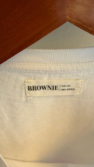 Camiseta Brownie blanca con estampado