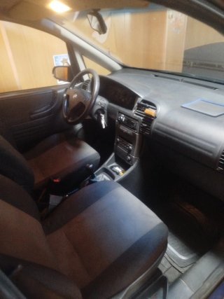 Opel Zafira Life 2005