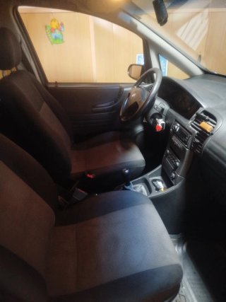 Opel Zafira Life 2005