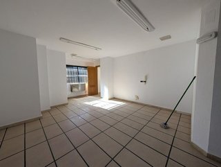Oficina en venta en Centro Ciudad en Linares