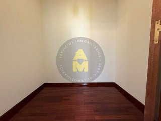 Piso en venta en Centro en Ferrol
