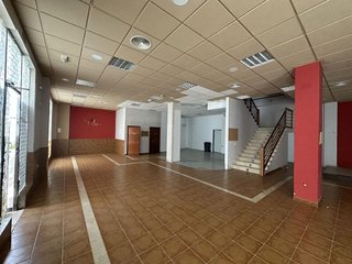 Nave industrial en venta en Hoya del Molino en Lucena