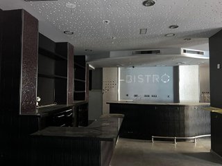 Local comercial en venta en Ciudad Jardín - Tagarete - El Zapillo en Almería