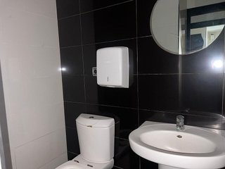 Local comercial en venta en Ciudad Jardín - Tagarete - El Zapillo en Almería