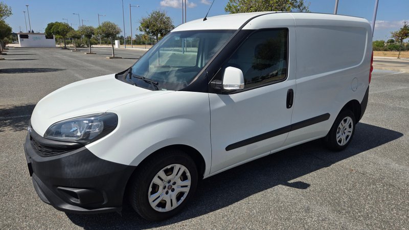 FIAT Dobló 1.3 Mjet 95cv - foto 1