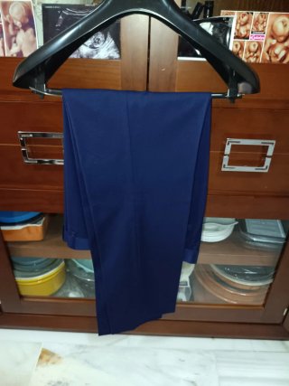 Traje de chaqueta azul hombre.
