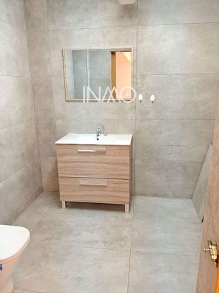 Local comercial en alquiler en Centre en Rubí