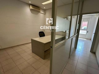 Oficina en alquiler en Centre en Sabadell