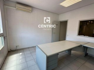 Oficina en alquiler en Centre en Sabadell