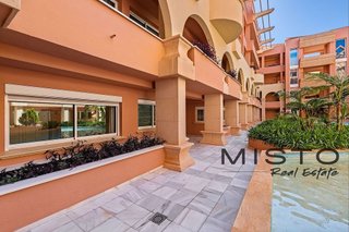 Piso en alquiler en Los Naranjos en Marbella