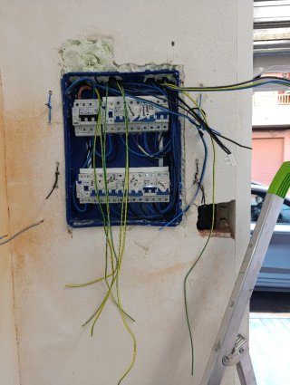 ⚡ ELECTRICISTA EN VALENCIA Y ALREDEDORES