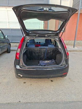 Ford Fiesta 2004
