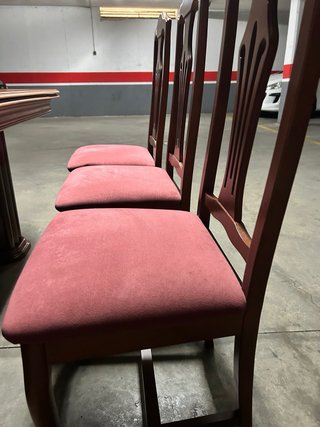Mesa de comedor y 6 sillas