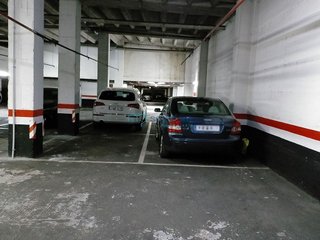 Garaje en venta en Galdakao