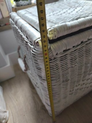 Cesta mimbre blanca con tapa