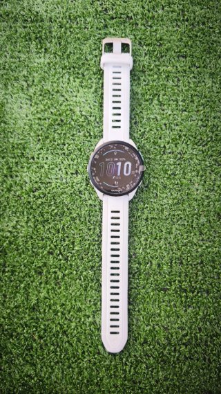 Garmin Forerunner 165 GPS Smartwatch