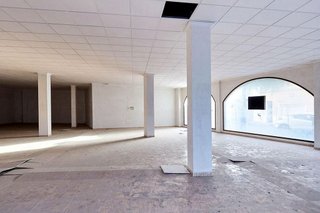 Local comercial en venta en Andújar