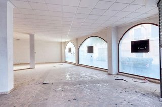 Local comercial en venta en Andújar