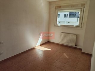 Piso en venta en Barrocanes en Ourense
