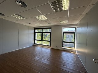 Oficina en alquiler en Serraparera en Cerdanyola del Vallès