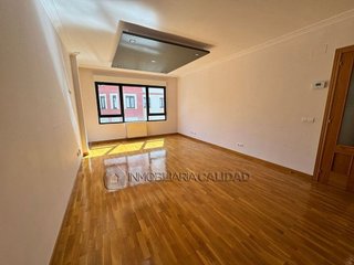 Piso en venta en Zona Sur en Burgos