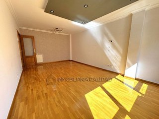 Piso en venta en Zona Sur en Burgos