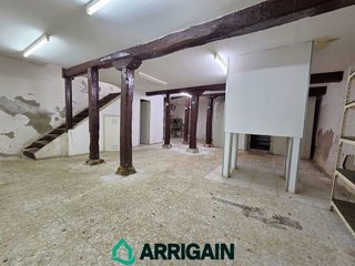 Local comercial en venta en Parte Vieja en San Sebastián-Donostia