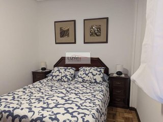 Piso en alquiler en Centro en Gijón