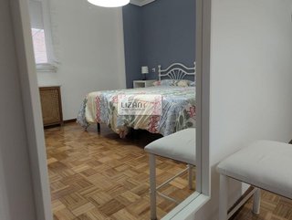 Piso en alquiler en Centro en Gijón
