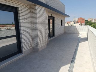 Ático en alquiler en Puerta del Ángel en Madrid