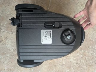 Aspiradora Taurus DVC700 con bolsa