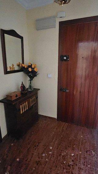 Piso en alquiler en Cruz Roja en Sevilla