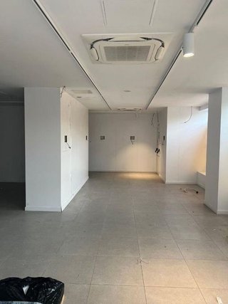 Local comercial en alquiler en El Carmen en San Fernando