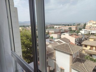 Piso en alquiler en Cervantes en Granada