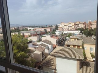 Piso en alquiler en Cervantes en Granada