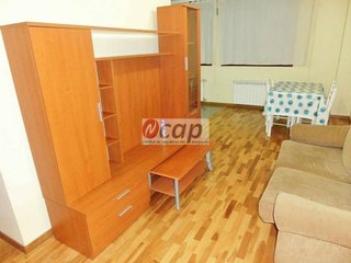 Piso en alquiler en El Llano en Gijón