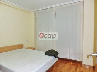 Piso en alquiler en El Llano en Gijón