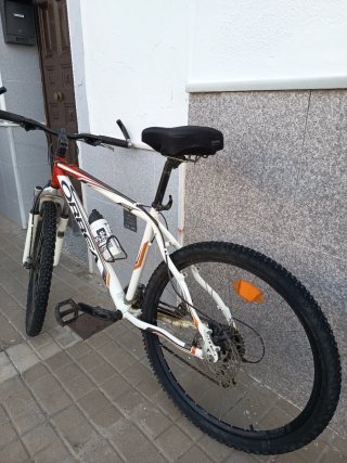Bicicleta Orbea con frenos de disco