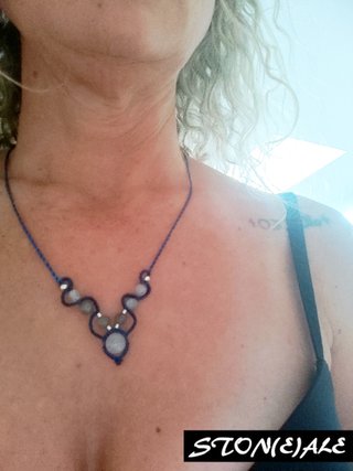 Girocollo macramè con labradorite
