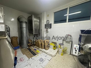 Local comercial en venta en Poleares en Lucena