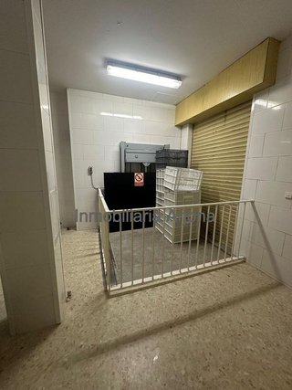Local comercial en venta en Poleares en Lucena