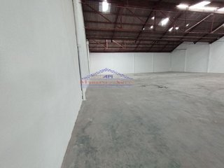 Nave industrial en venta en Renfe - Bulevar 1º y 2º Fase en Jaén