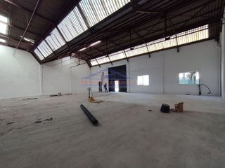 Nave industrial en venta en Renfe - Bulevar 1º y 2º Fase en Jaén