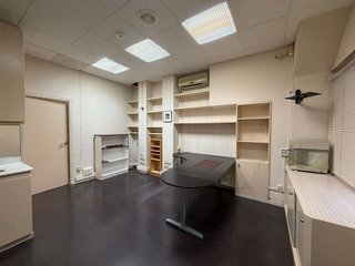 Local comercial en alquiler en Centre en Badalona