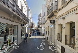 Local comercial en alquiler en Centre en Badalona